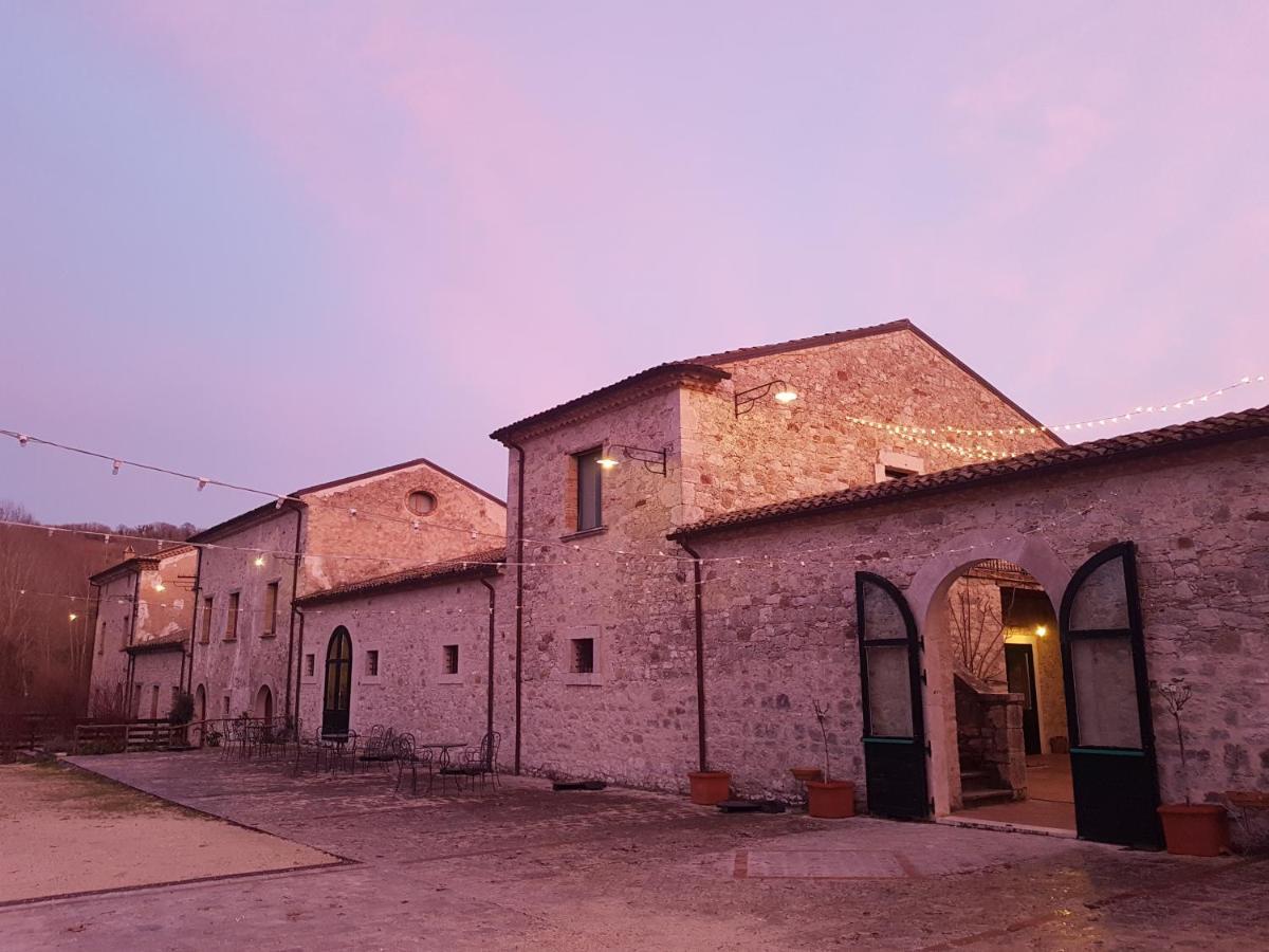Albergo Diffuso La Piana Dei Mulini Colle d'Anchise ภายนอก รูปภาพ