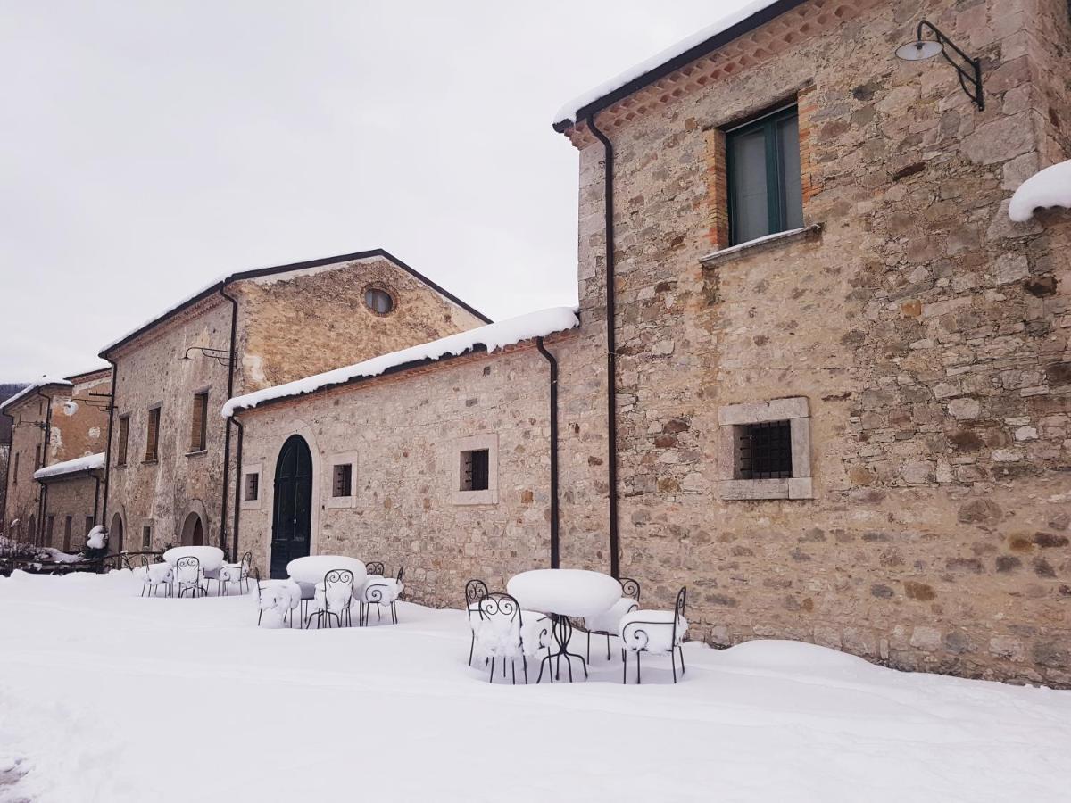 Albergo Diffuso La Piana Dei Mulini Colle d'Anchise ภายนอก รูปภาพ
