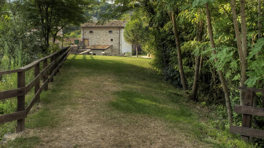 Albergo Diffuso La Piana Dei Mulini Colle d'Anchise ภายนอก รูปภาพ