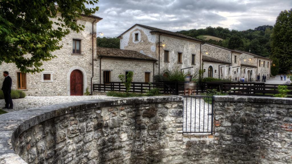 Albergo Diffuso La Piana Dei Mulini Colle d'Anchise ภายนอก รูปภาพ