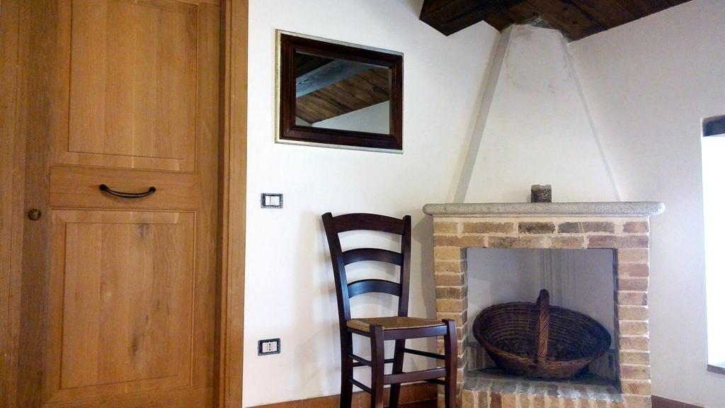 Albergo Diffuso La Piana Dei Mulini Colle d'Anchise ภายนอก รูปภาพ