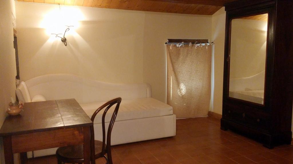 Albergo Diffuso La Piana Dei Mulini Colle d'Anchise ภายนอก รูปภาพ