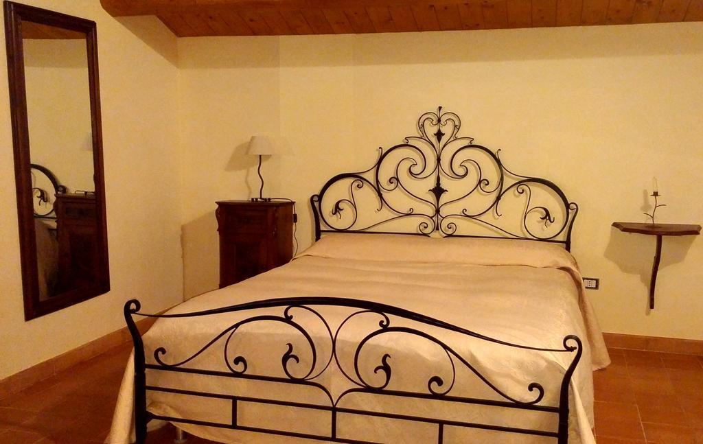 Albergo Diffuso La Piana Dei Mulini Colle d'Anchise ภายนอก รูปภาพ