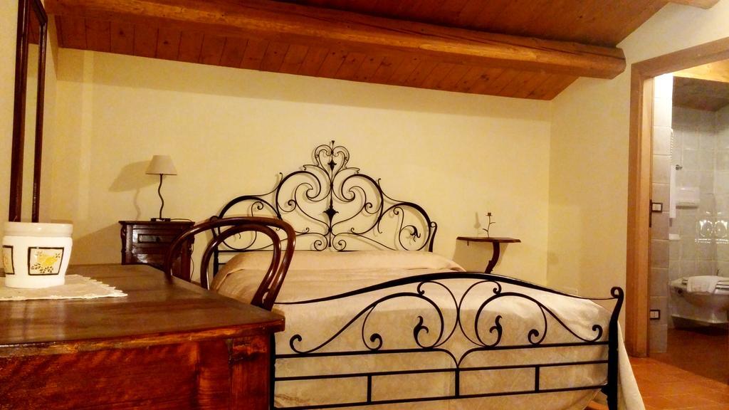 Albergo Diffuso La Piana Dei Mulini Colle d'Anchise ภายนอก รูปภาพ