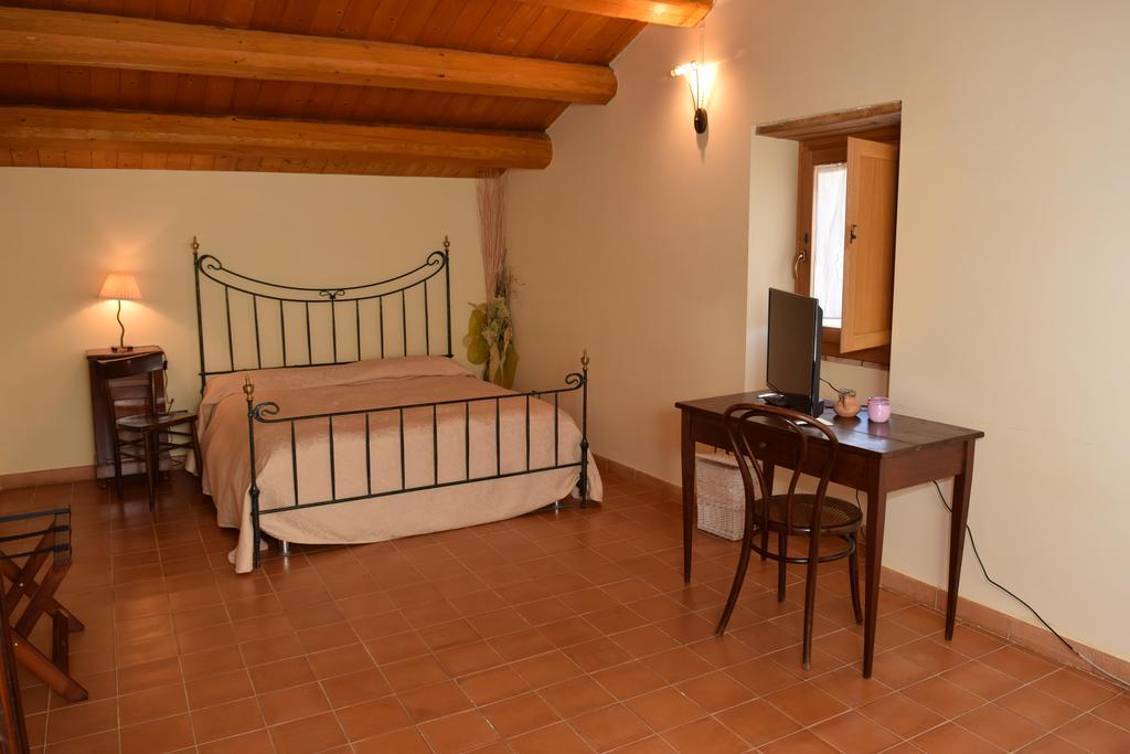 Albergo Diffuso La Piana Dei Mulini Colle d'Anchise ภายนอก รูปภาพ